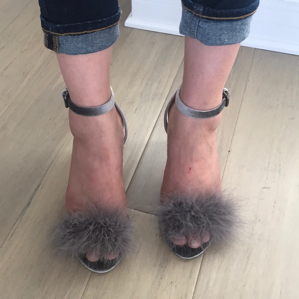 Sole Society Grey Velvet Pumps with Fur - Picture 6 of 7